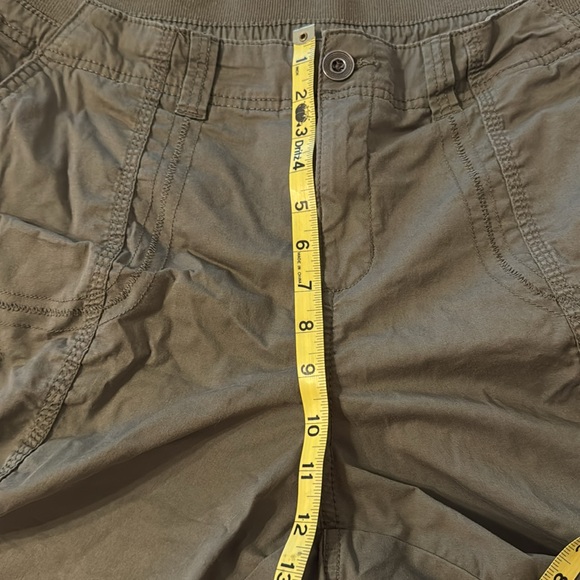 Style & Co Green and Tan Cargo Shorts Lightweight Casual - Picture 5 of 9